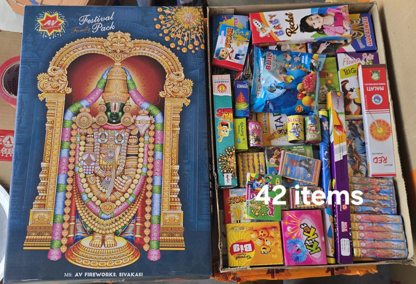 GIFT BOX 42 ITEMS