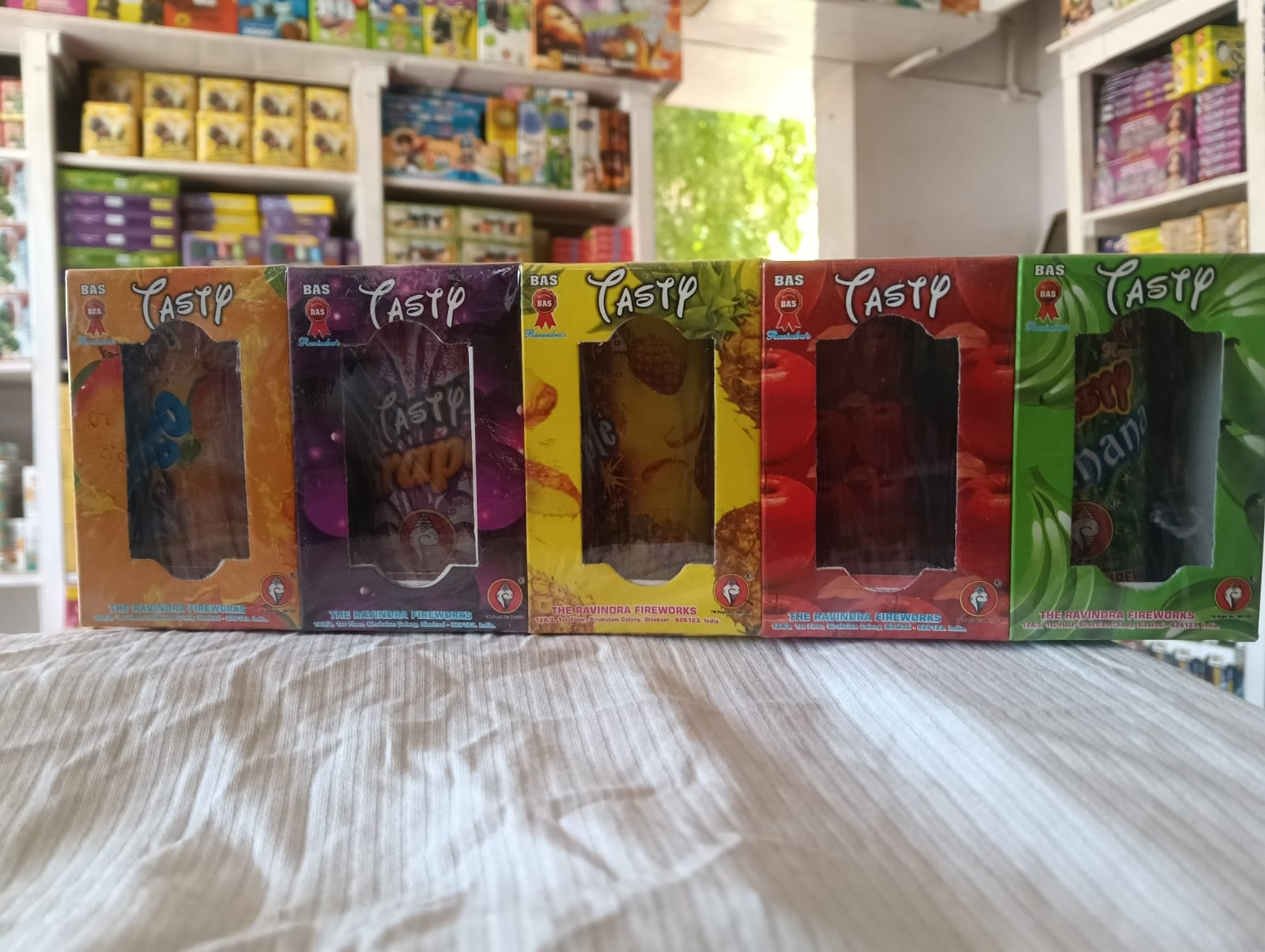 TASTY MULTI COLOR FOUNTAIN(5 IN 01)